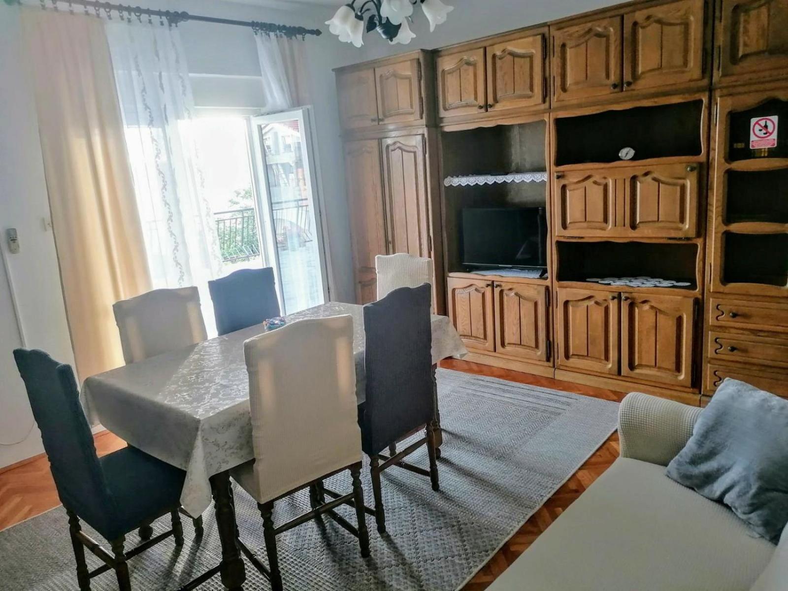 Apartman Tralje เซนญ์ ภายนอก รูปภาพ